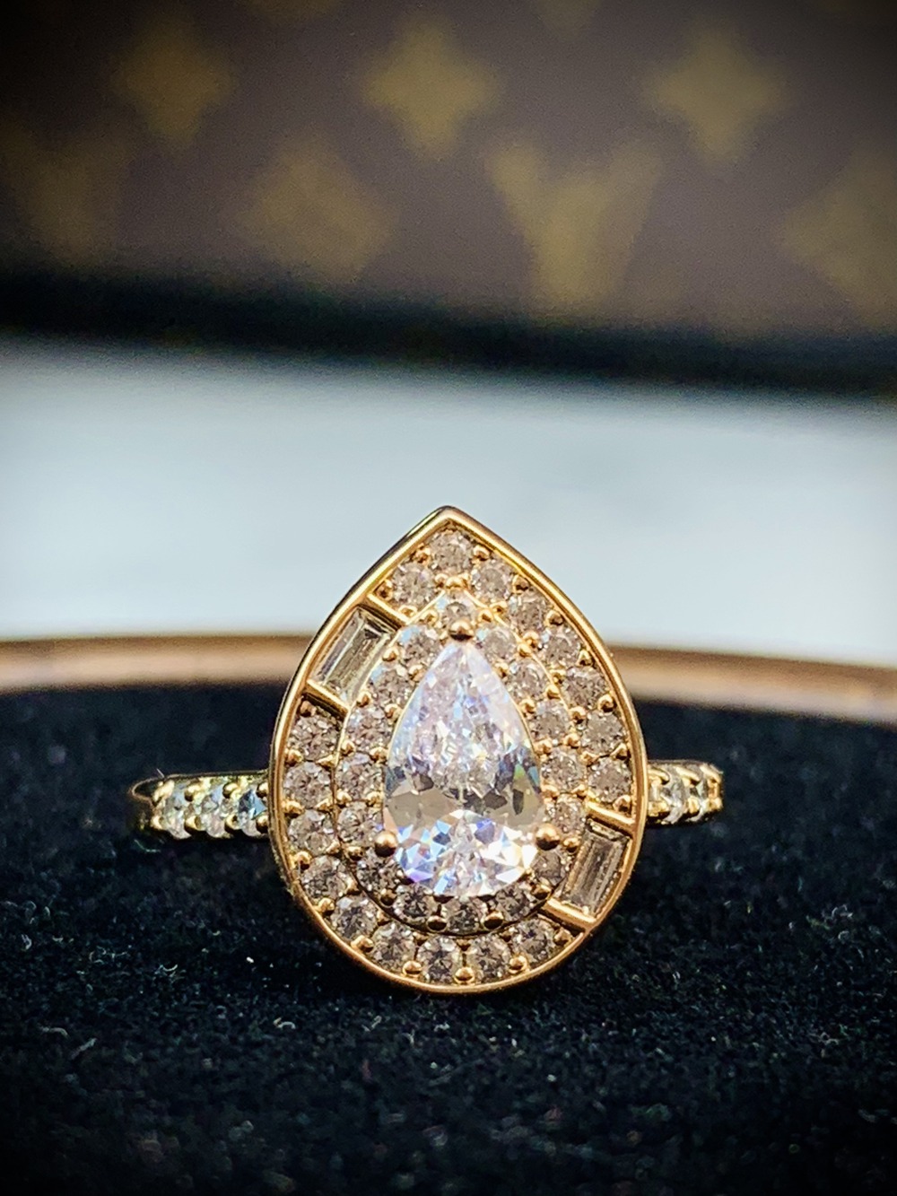 Ring